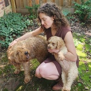 Meet your Posher, Stephanie pearl